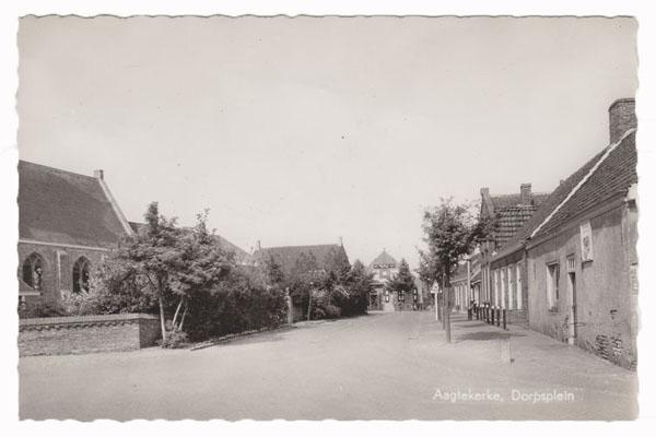 Dorpsplein 10